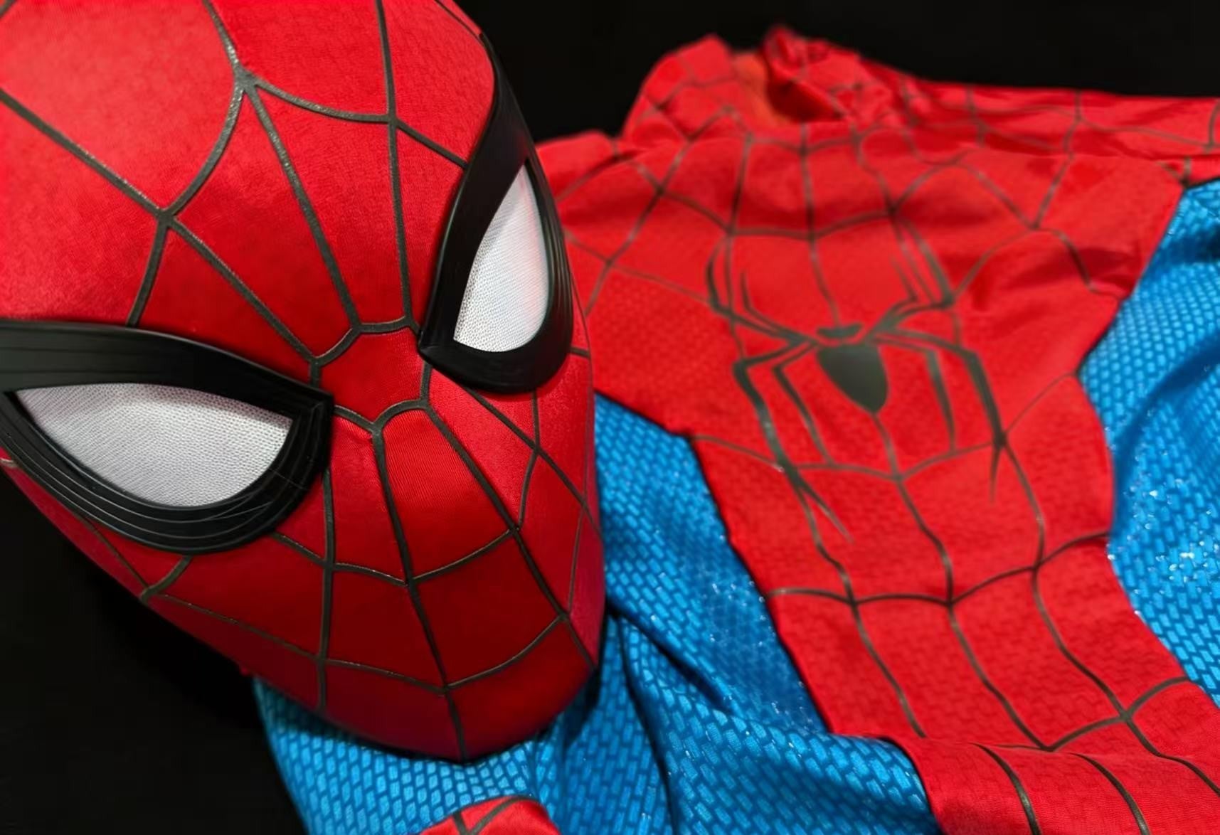 Tom Holland Suit BND Version